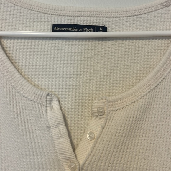Abercrombie and Fitch, waffle shirt - Picture 2 of 2